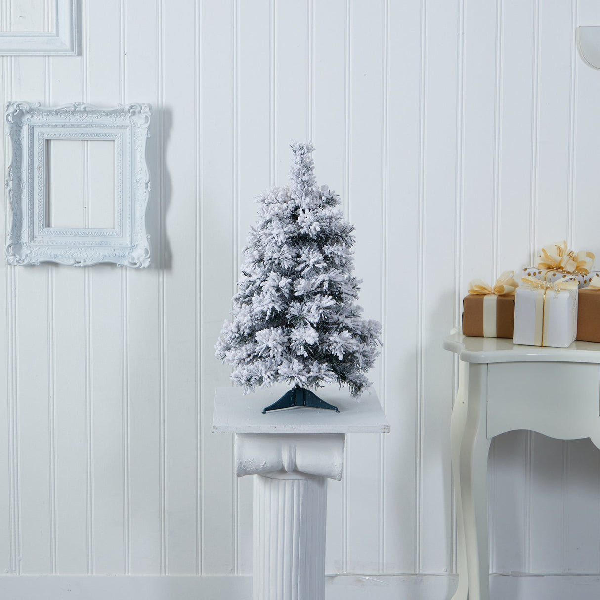 2’ Flocked Artificial Christmas Tree with 30 Clear LED Lights