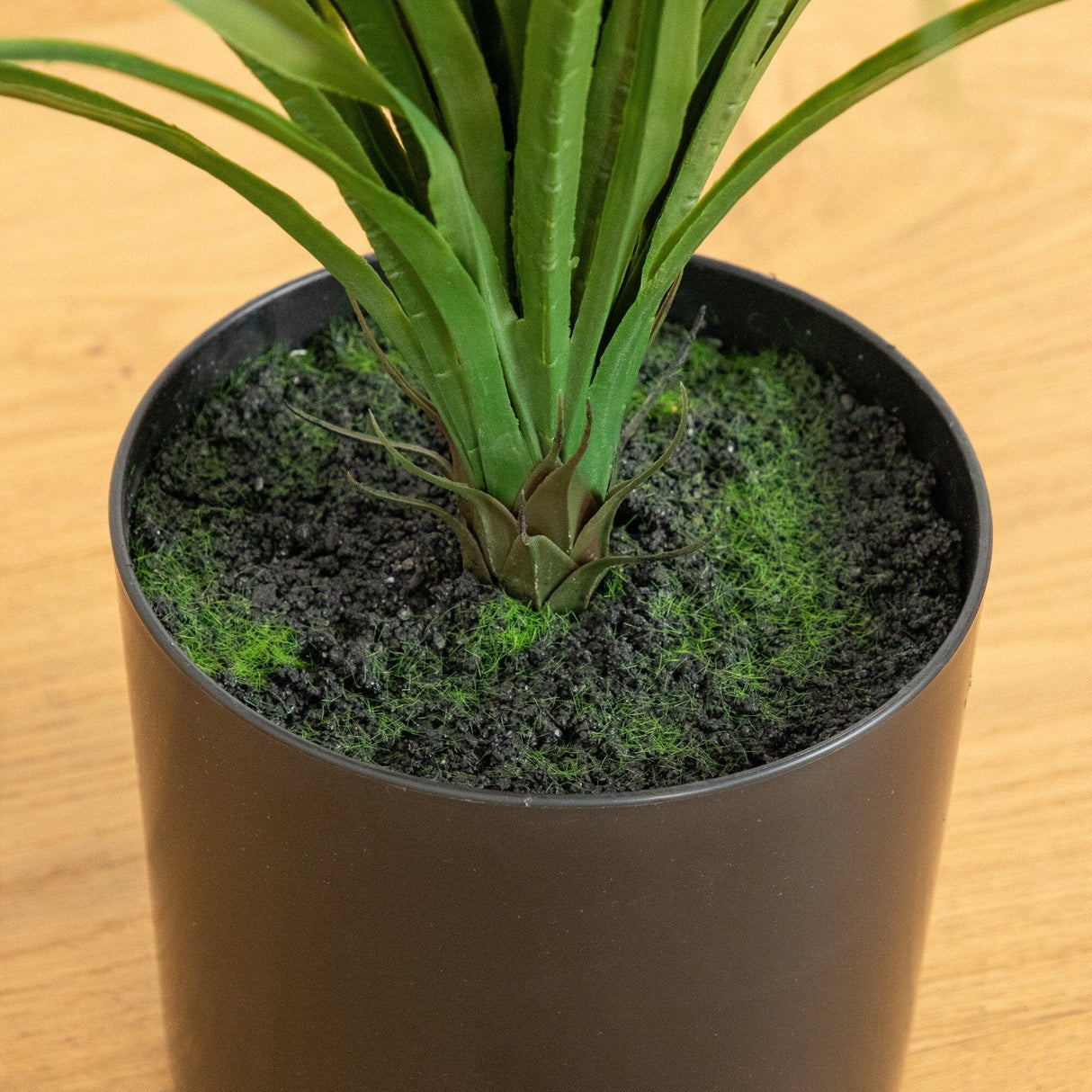 6’ UV Resistant Artificial Grass Plant (Indoor/Outdoor)