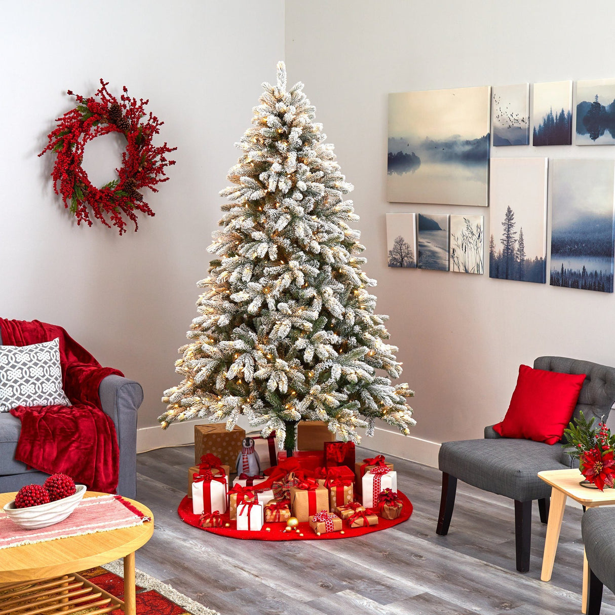 7.5’ Flocked South Carolina Spruce Artificial Christmas Tree with 600 Clear Lights and 1537 Bendable Branches