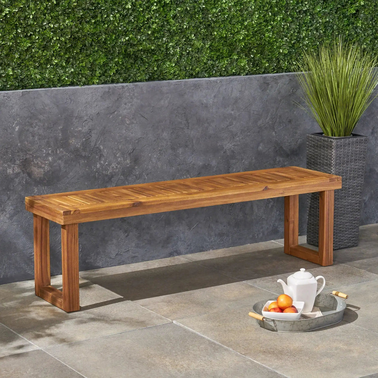 Nestor Bench