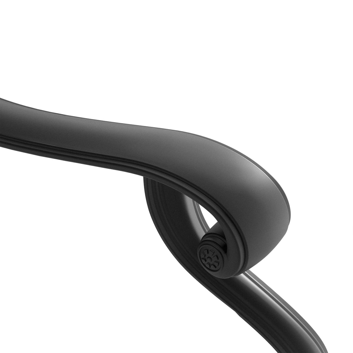 5-piece set of cast aluminum patio furniture with cushions