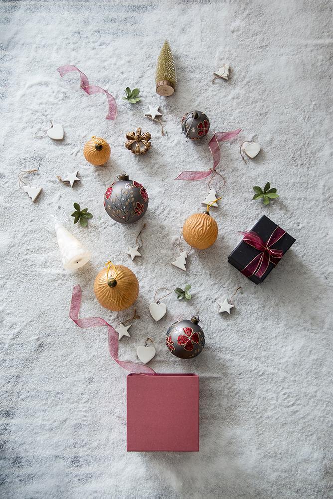 Gold Christmas Ball Ornaments, Set of 6