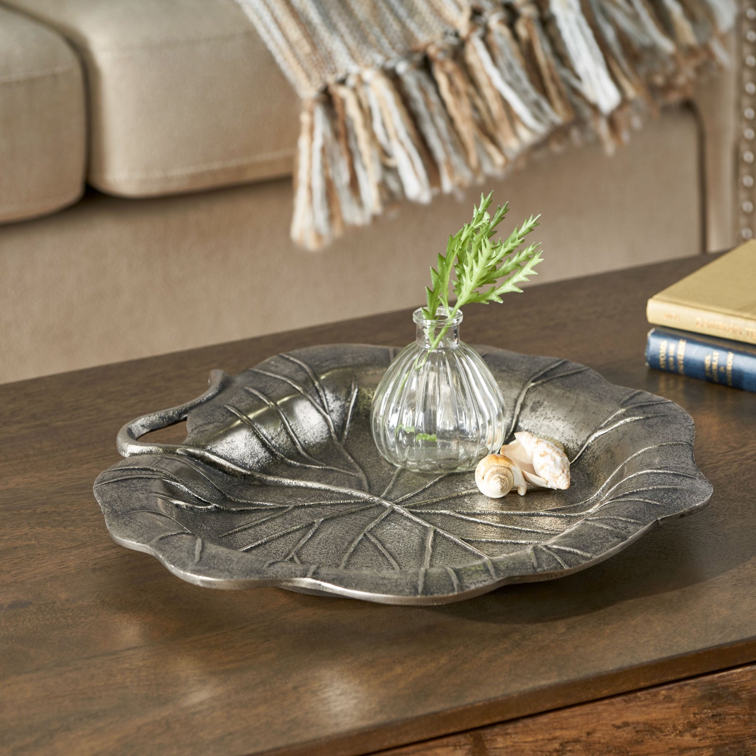 Vintage-Metal-Leaf-Decorative-Tray-Platter