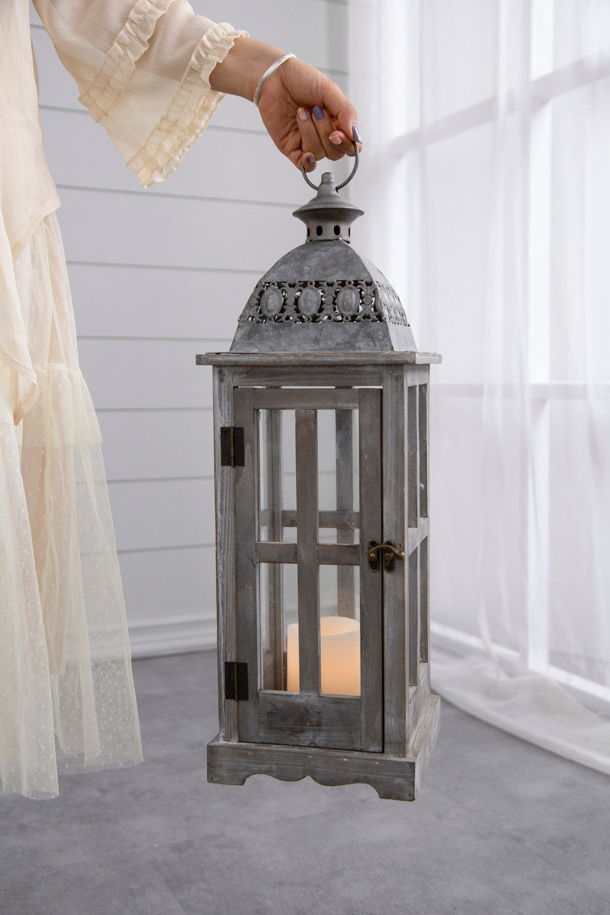 Wooden Candle Lantern Decorative, Hurricane Lantern Holder