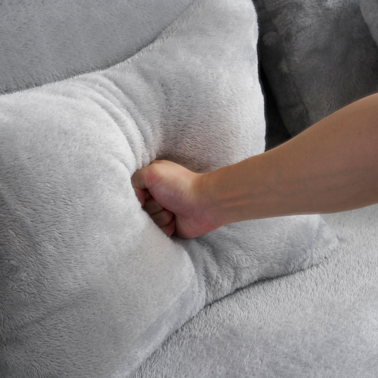 Queen Size Modern Light Grey Floor Sofa with 4 Pillows