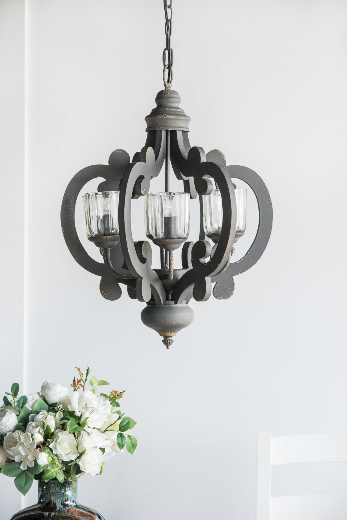 Farmhouse-Chandelier,-6-Light-Wood-Chandelier-Pendant-Light-Fixture-with-Adjustable-Chain-for-Dining-Room-Living-Room-Entryway,-Bulb-Not-Included-Pendant-Lighting