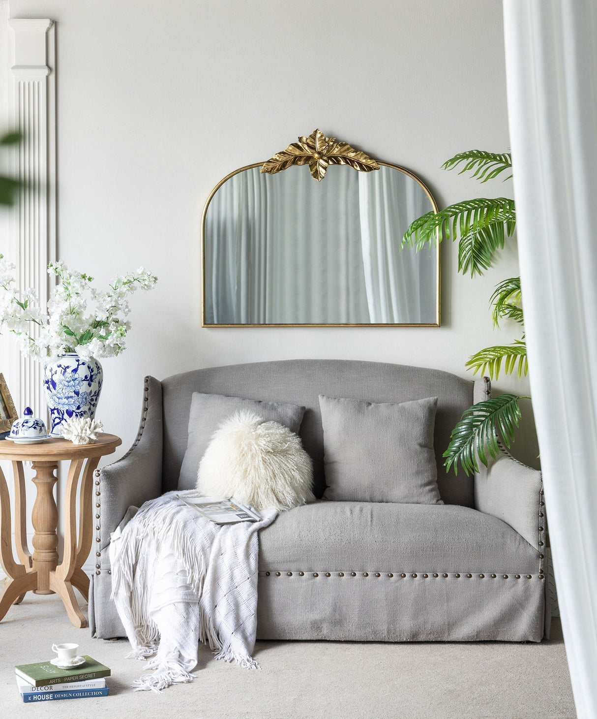 Arched Wall Mirror with Metal Frame