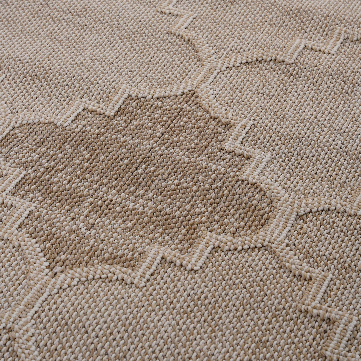 NAAR Guros Collection 4X6 Cream /Trellis Indoor/Outdoor Area Rug