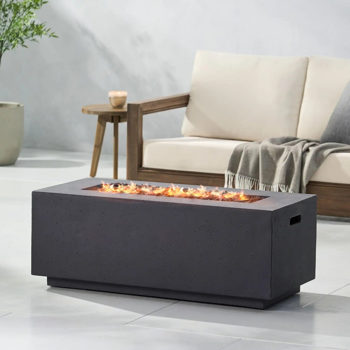 Contemporary Outdoor 40,000 Btu Propane Fire Pit