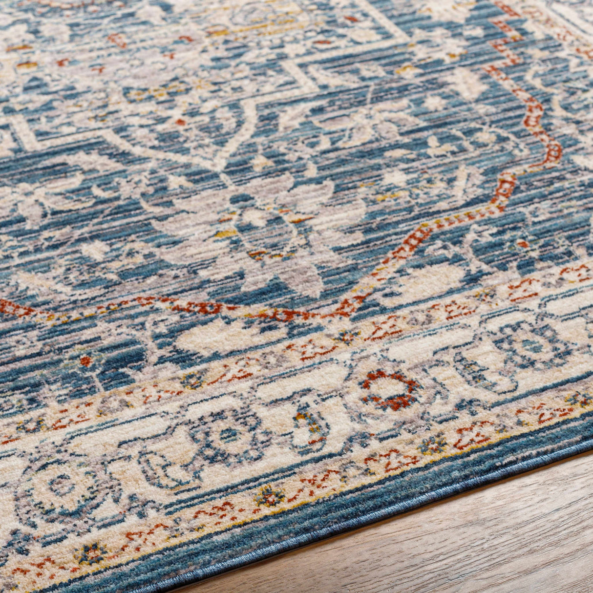 Bree Traditional Style Rug - Clearance