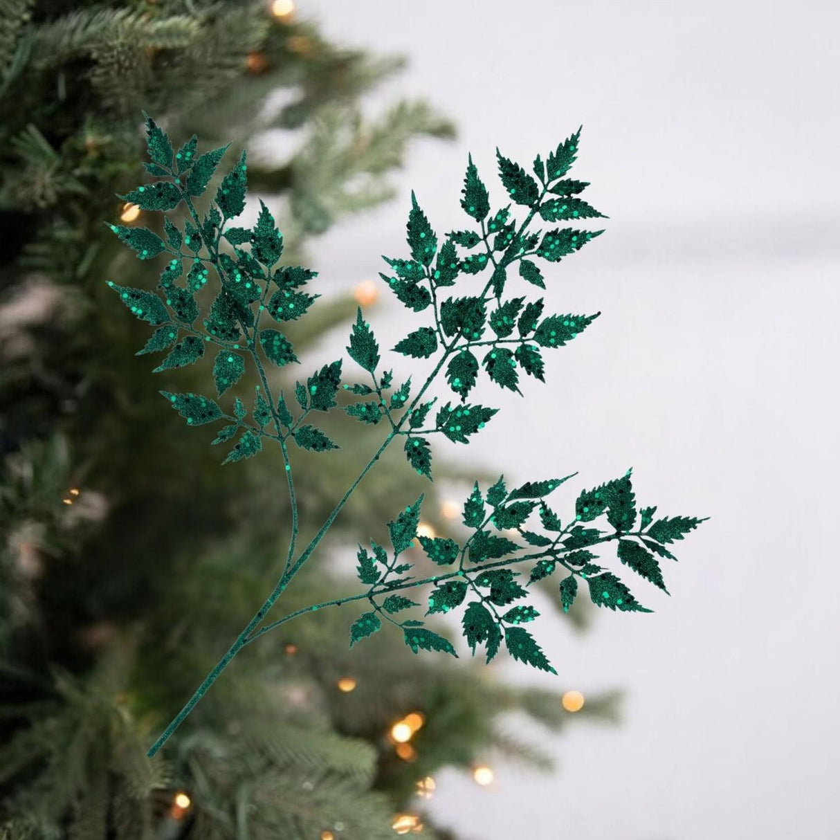 25" Glitter Fern Spray: Hunter Green