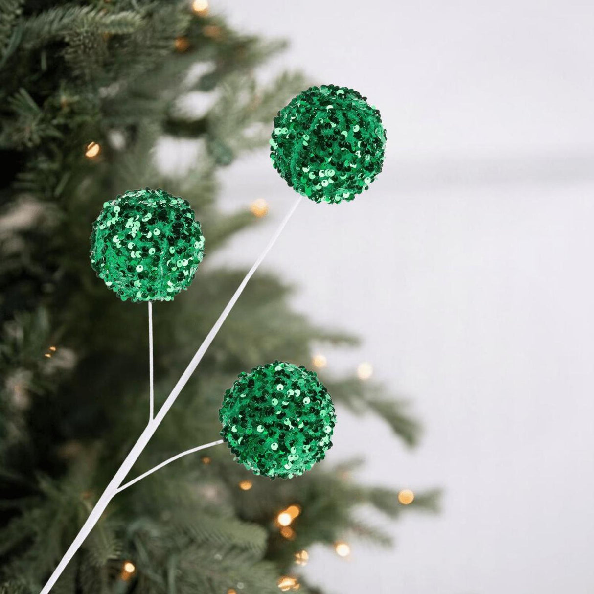 26" Sequin Ball Spray: Emerald Green