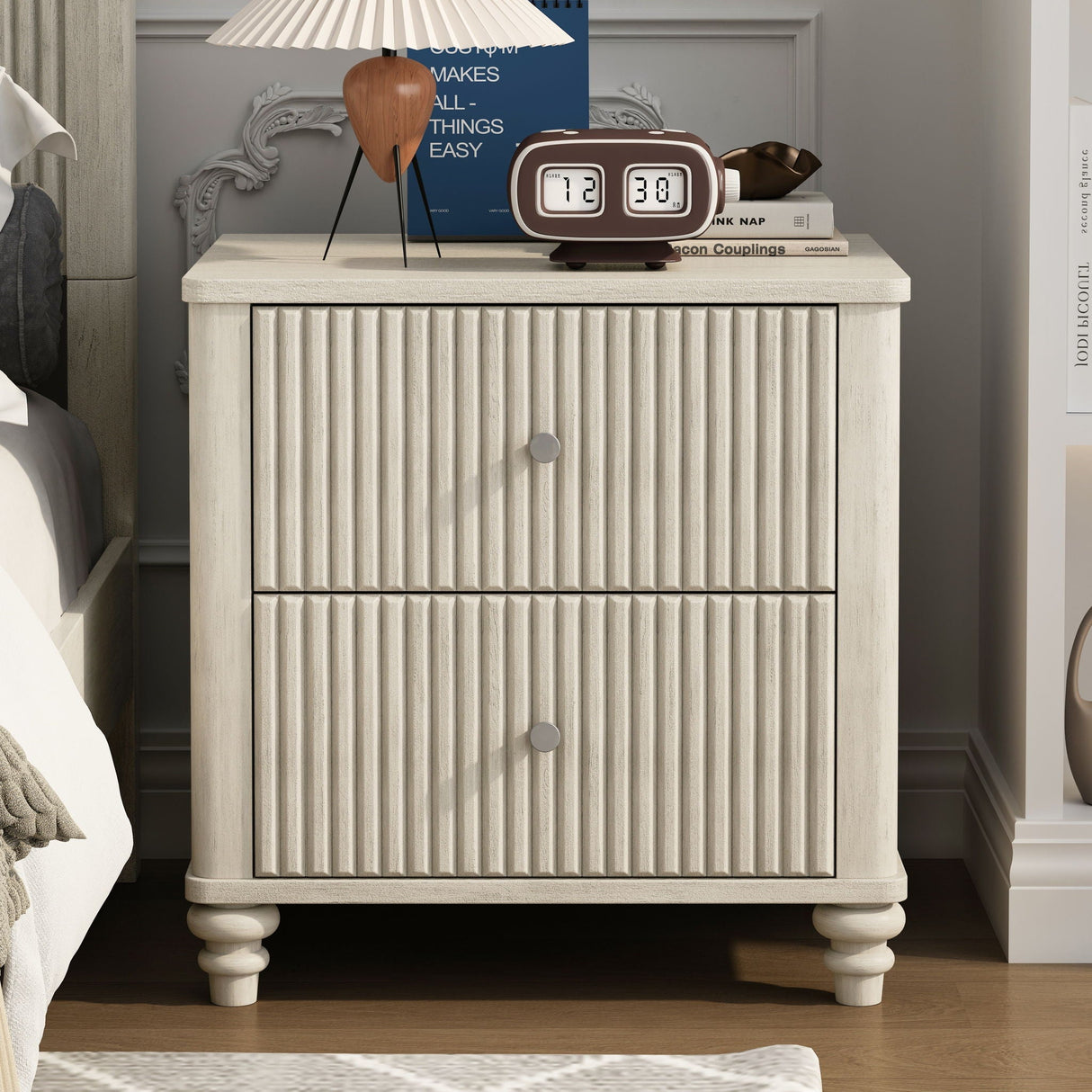 3 Piece Bedroom Set With Bed And 2 Nightstands