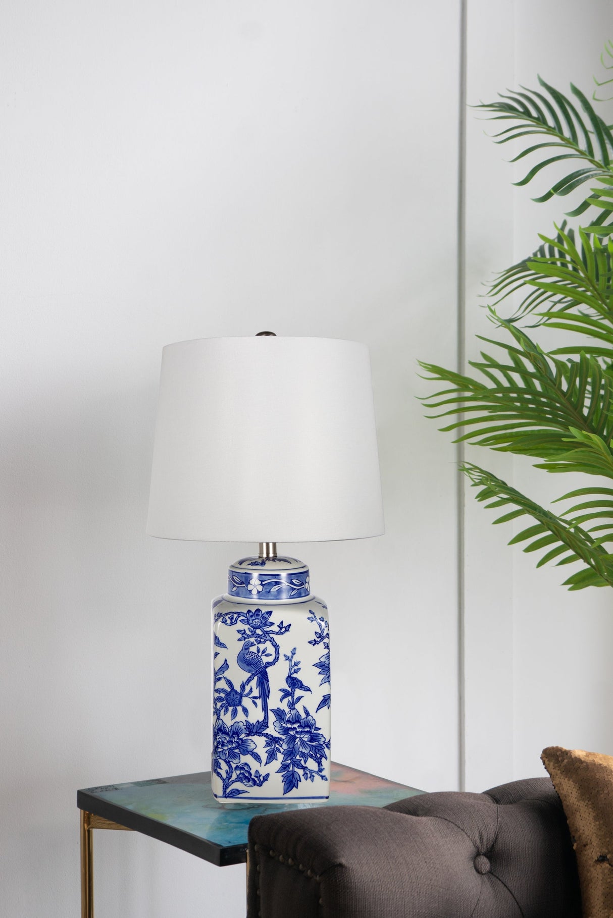 D13x25' Blue and White Ceramic Vase Lamp
