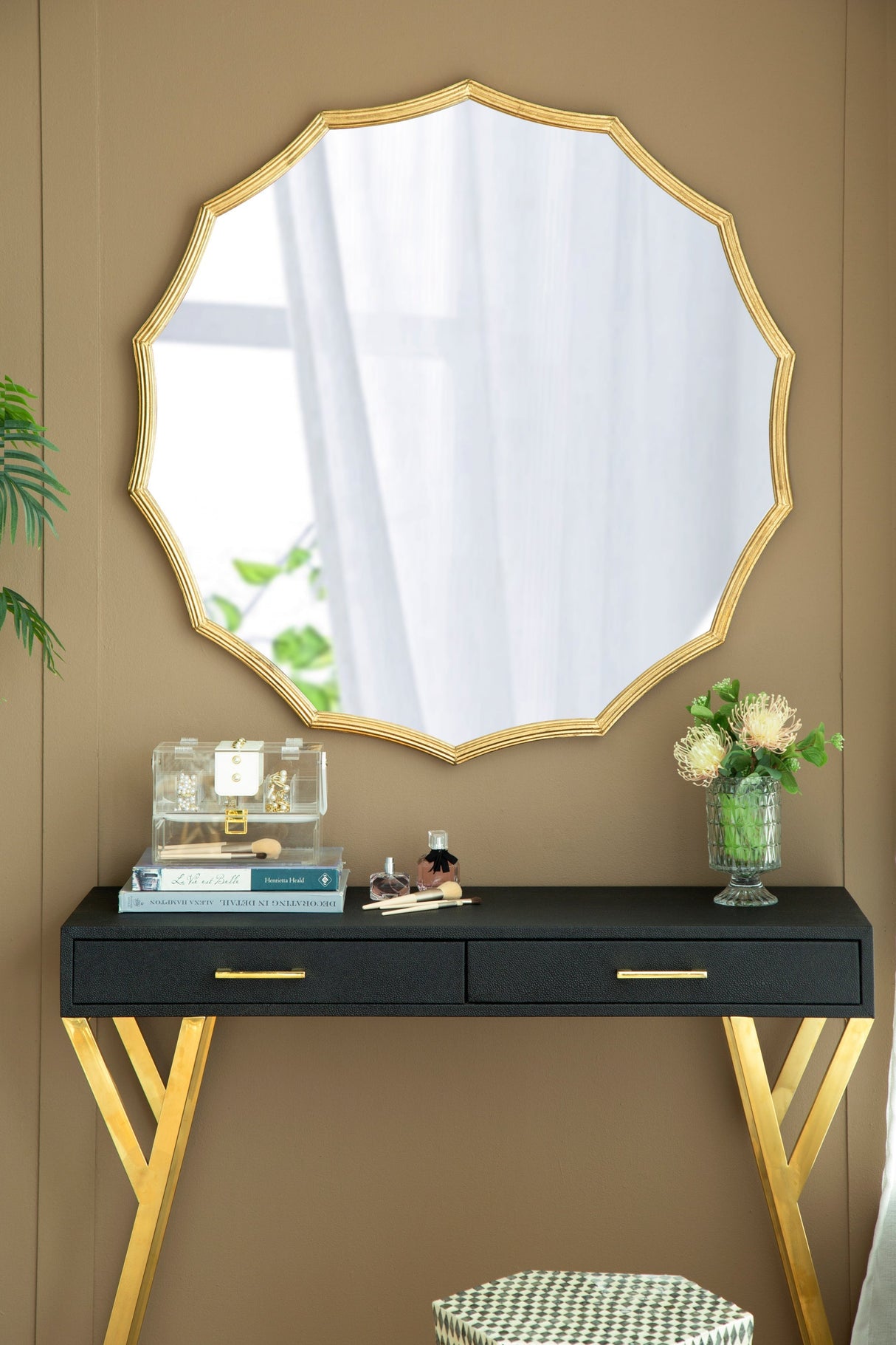 D40' Round Sunburst Wall Mirror with Gold Finish, Wall Decor Mirror for Entryway Bedroom Living Room