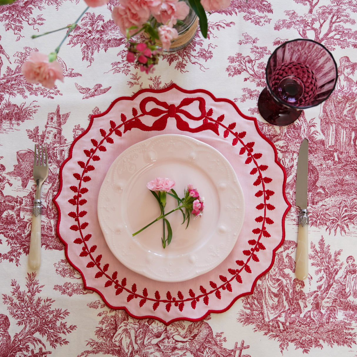 Champagne-Pink-Cotton-Blend-Round-Placemat-Fabric-Placemats