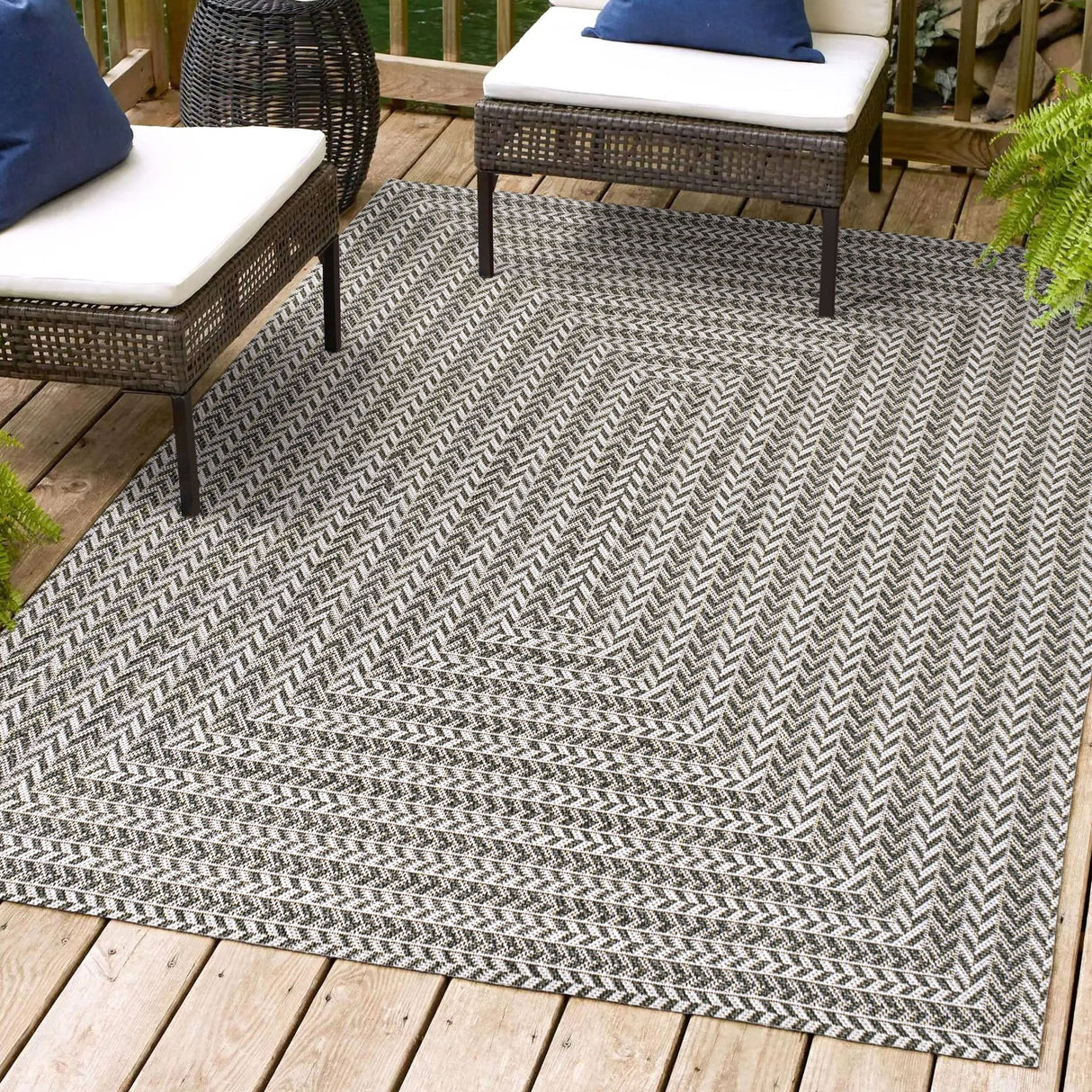 Chevron Modern Concentric Squares Indoor/Outdoor Square Area Rug - Tuesday Morning - Area Rugs