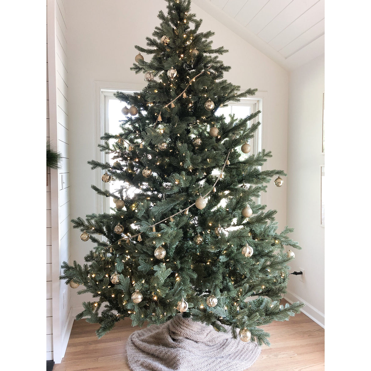 7.5-Ft. Virginia Fir Christmas Tree with Smart String Lighting