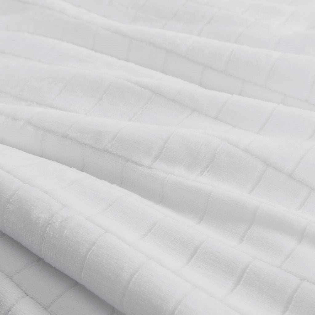 King/Cal King Plush to Sherpa Comforter Set