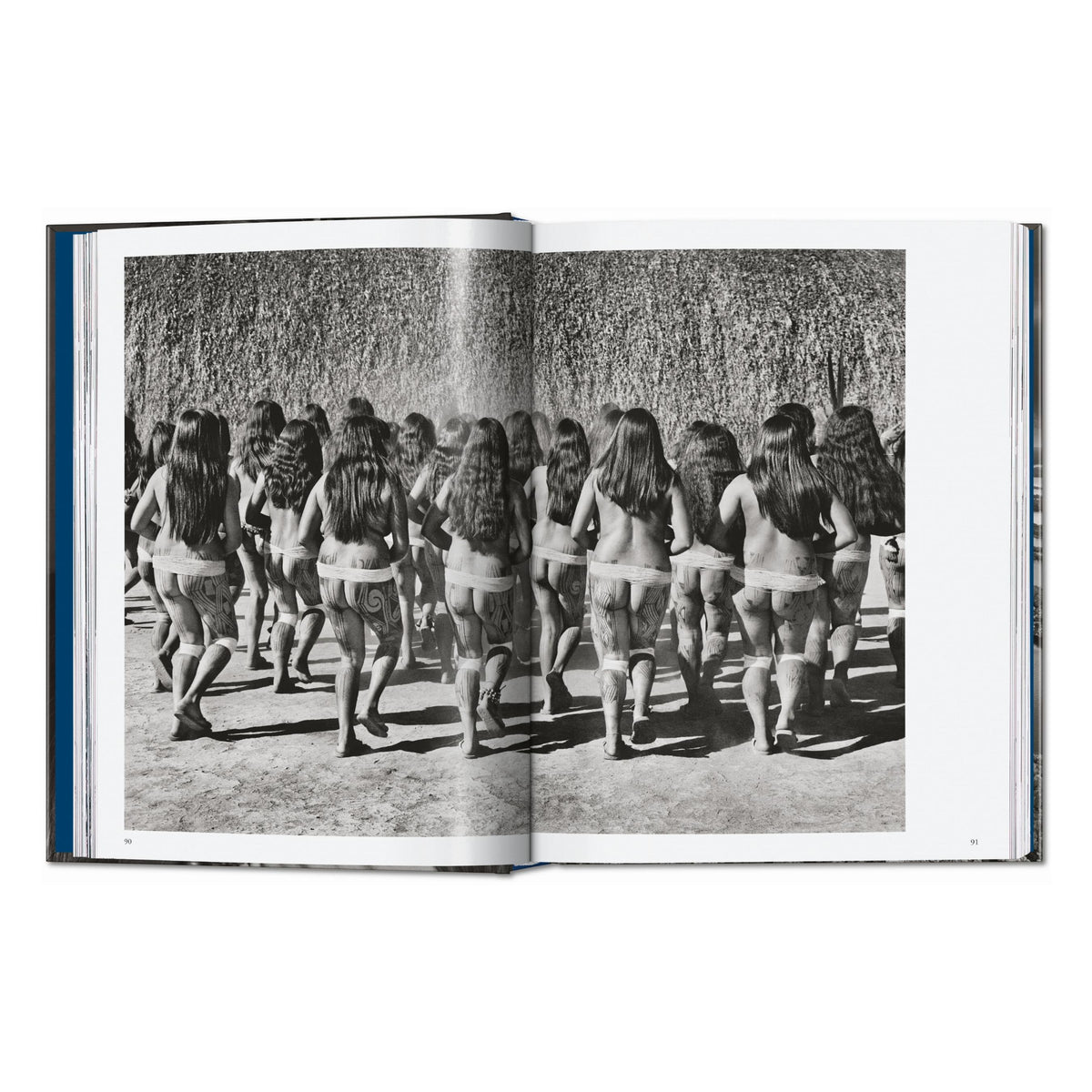 Sebastião Salgado. Amazônia. 45th Ed. (English)