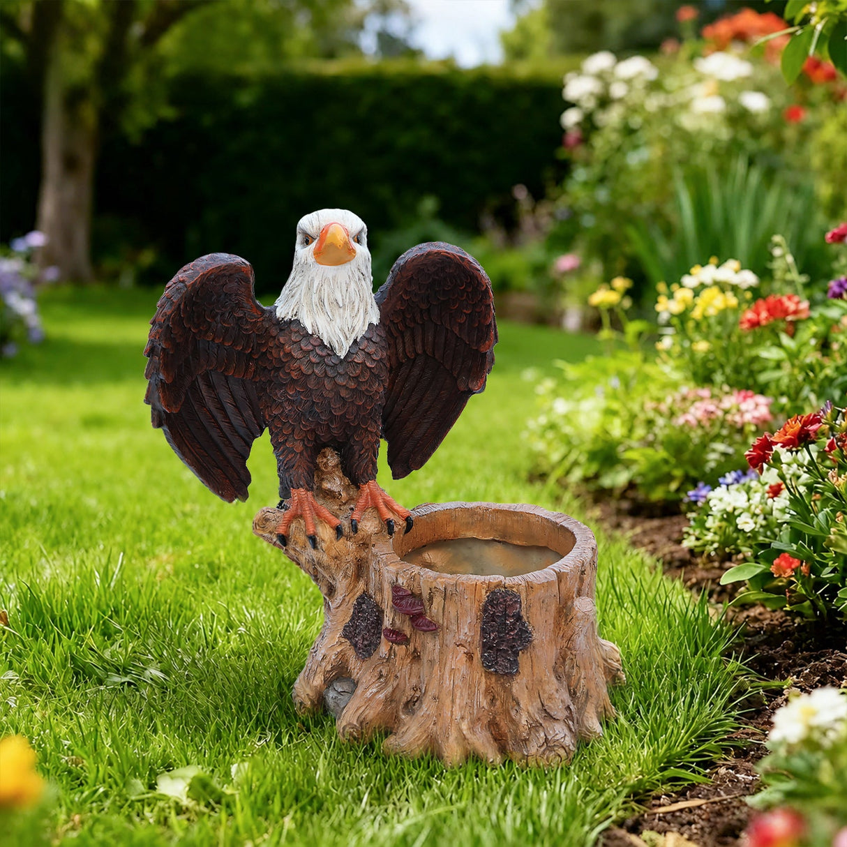 Majestic Eagle with Spread Wings Garden Planter Pot