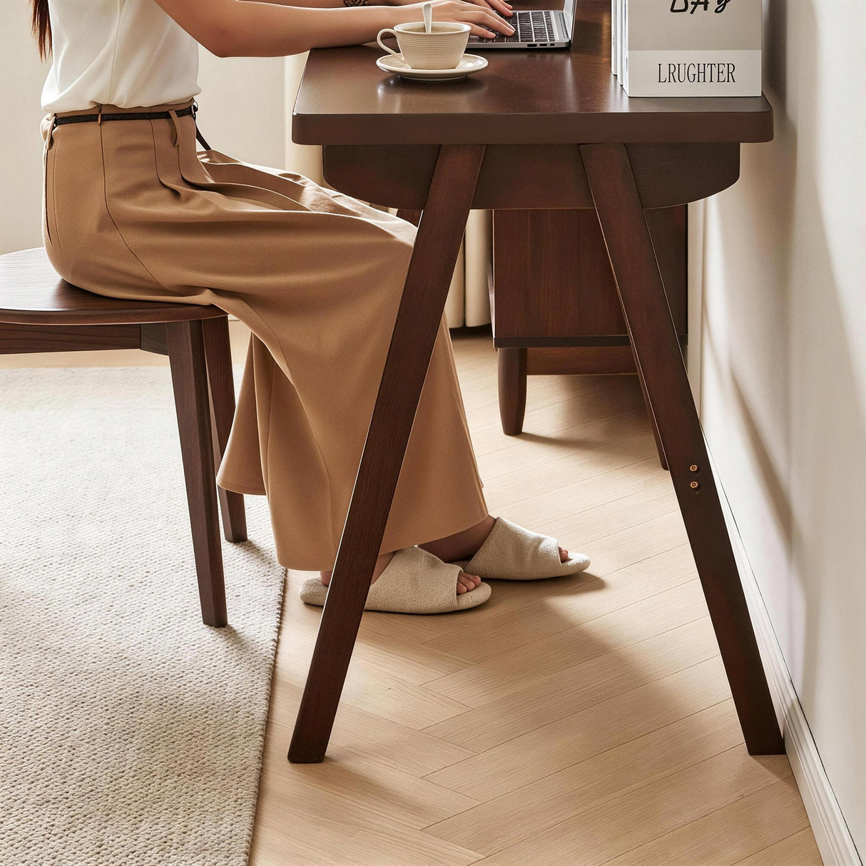 100% Solid Rubber Wood Computer Desk, Retro