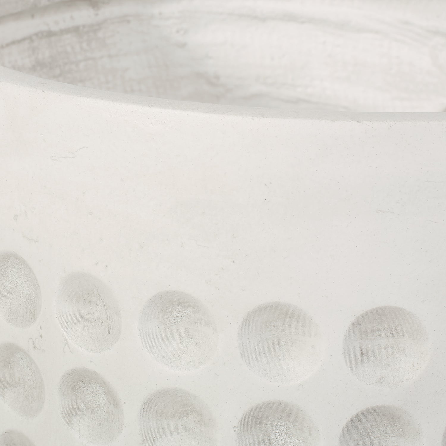 Antique white round planter