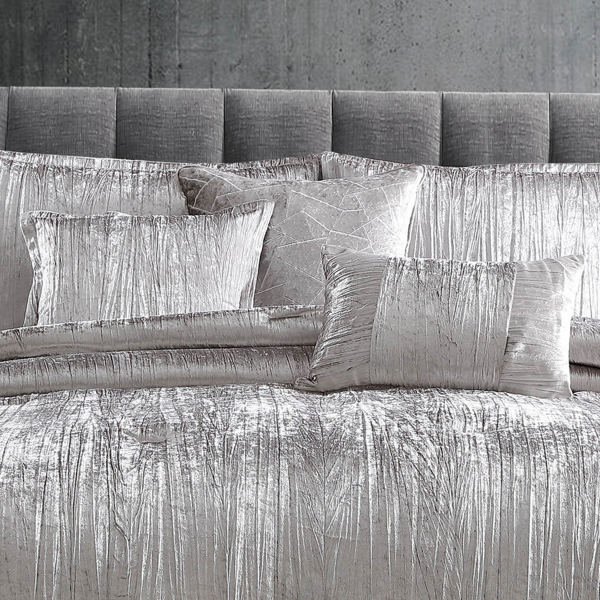 Turin Silver Crinkle Velvet 7PC Bedding Set