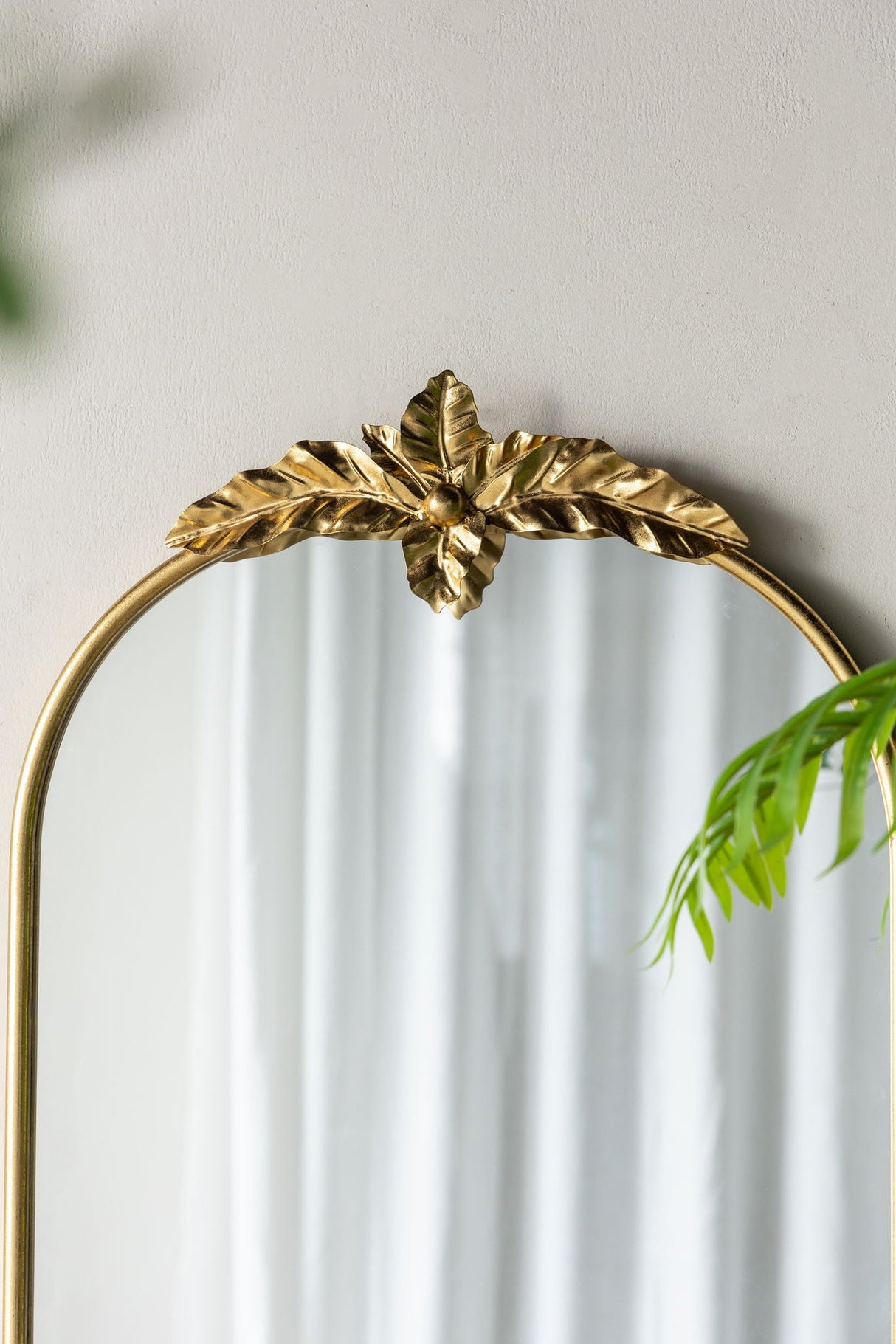 Arched Wall Mirror With Metal Frame, Wall Mirror For Living Room