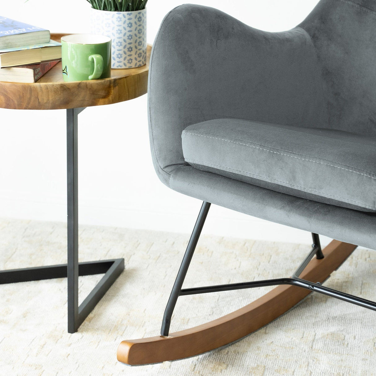 Chel - Mid-Century Modern Rocking Chair