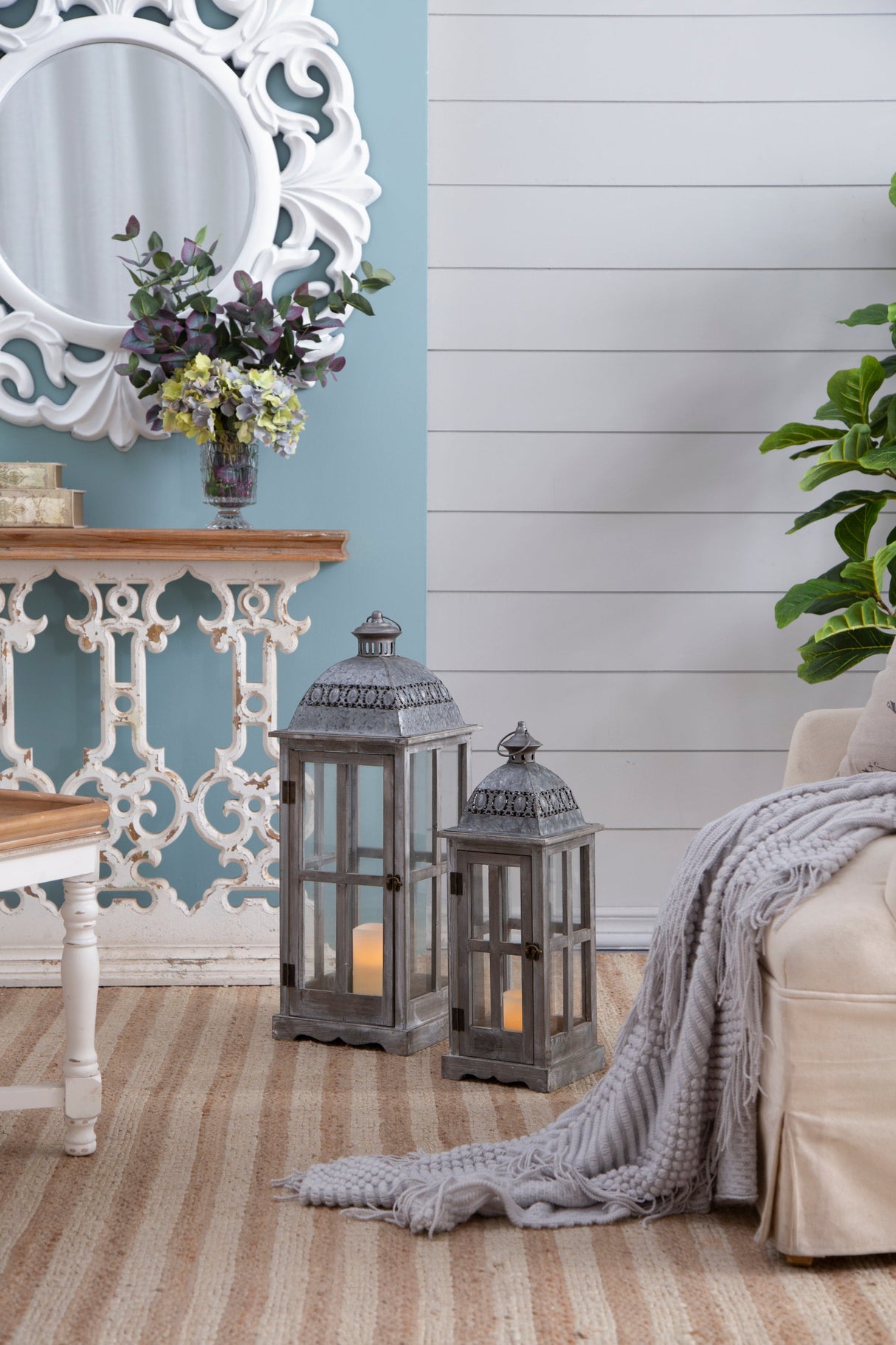 Wooden Candle Lantern Decorative, Hurricane Lantern Holder