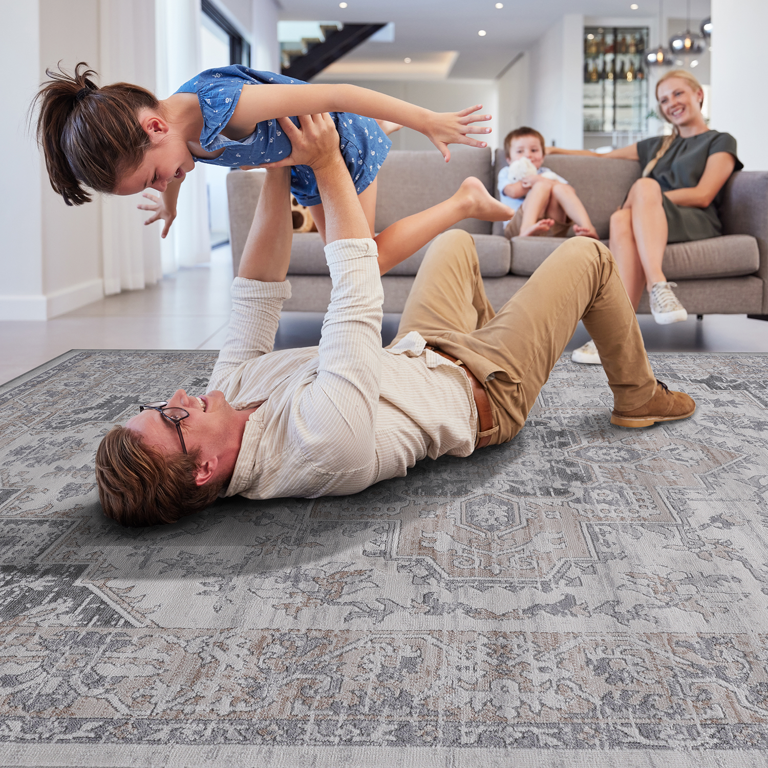 5X7 Ivory/Beige/Oriental Non-Shedding Living and Stain Resistant Area Rug