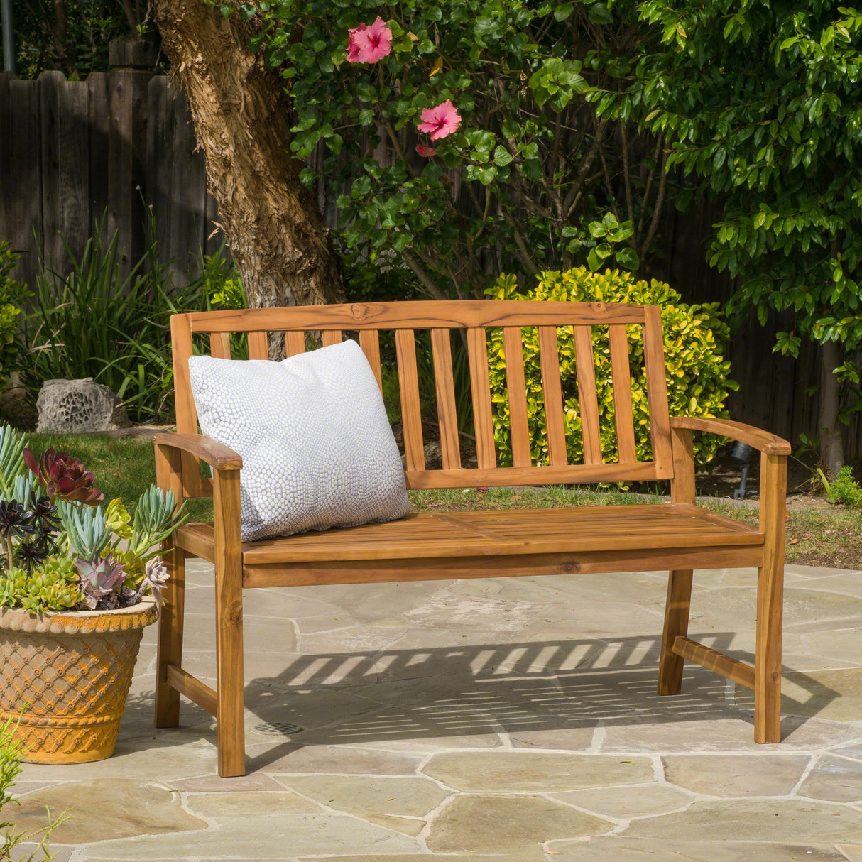 Lola outdoor bench