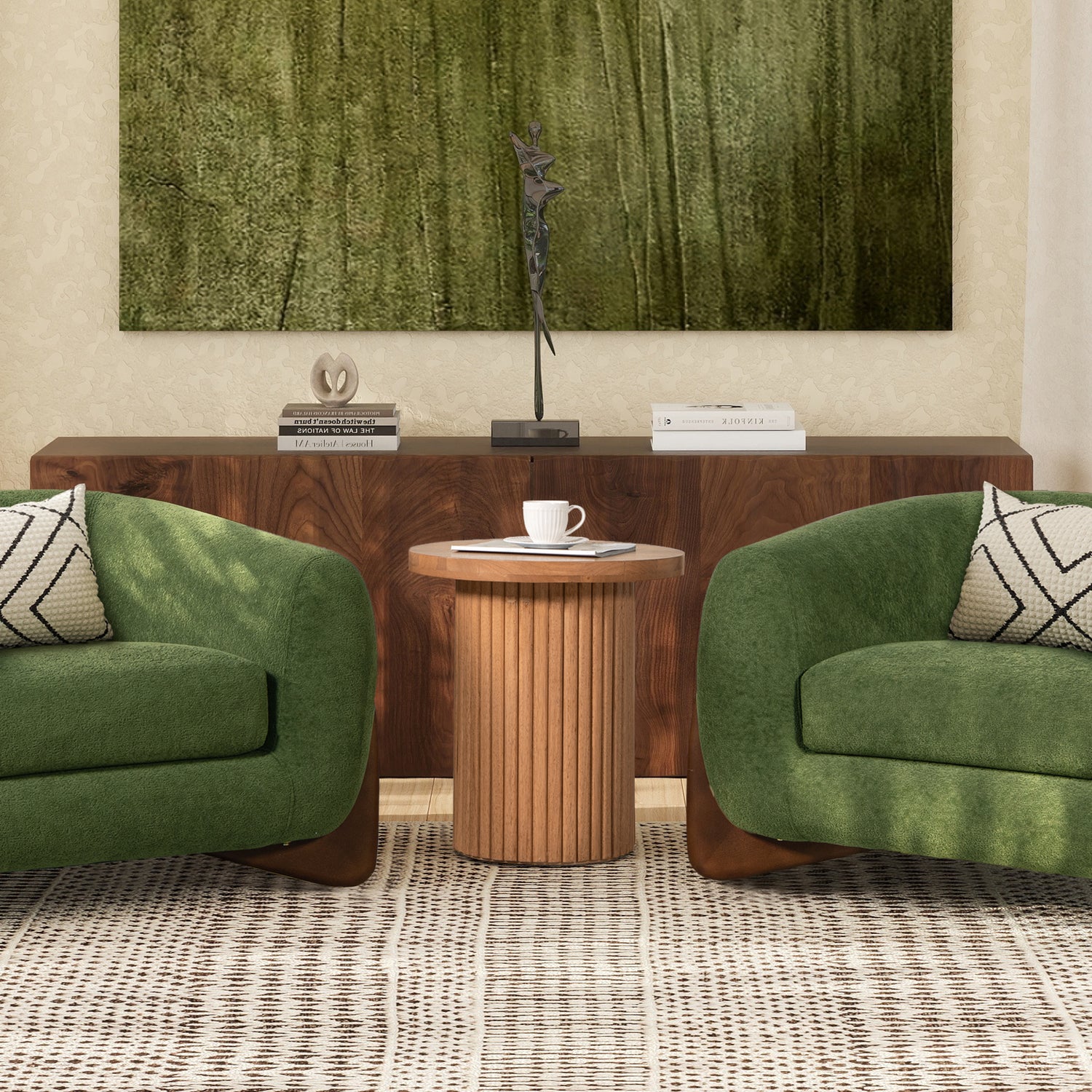 Kenzie-19.5'-Fluted-Pillar-Round-Accent-Side-Table,-Light-Natural-Brown-Rubberwood-