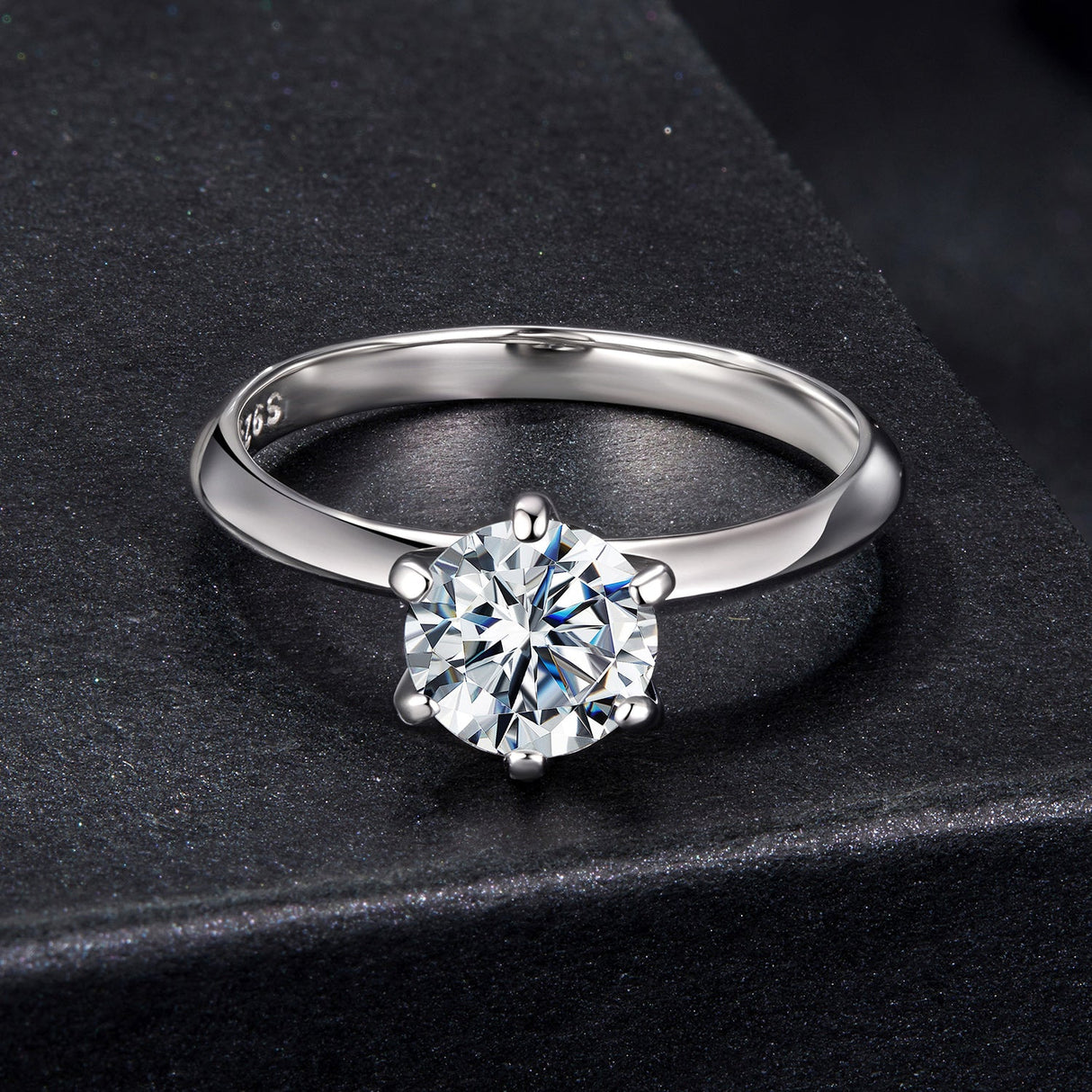 925 Sterling Silver Moissanite 1 Carat Ring Size 6
