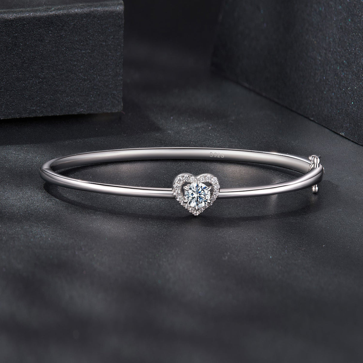 925 Sterling Silver Moissanite & CZ Bracelet Size 17 for Women