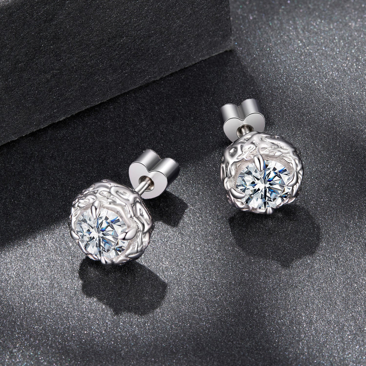 925 Sterling Silver 0.5 Carat Moissanite Earring for Women