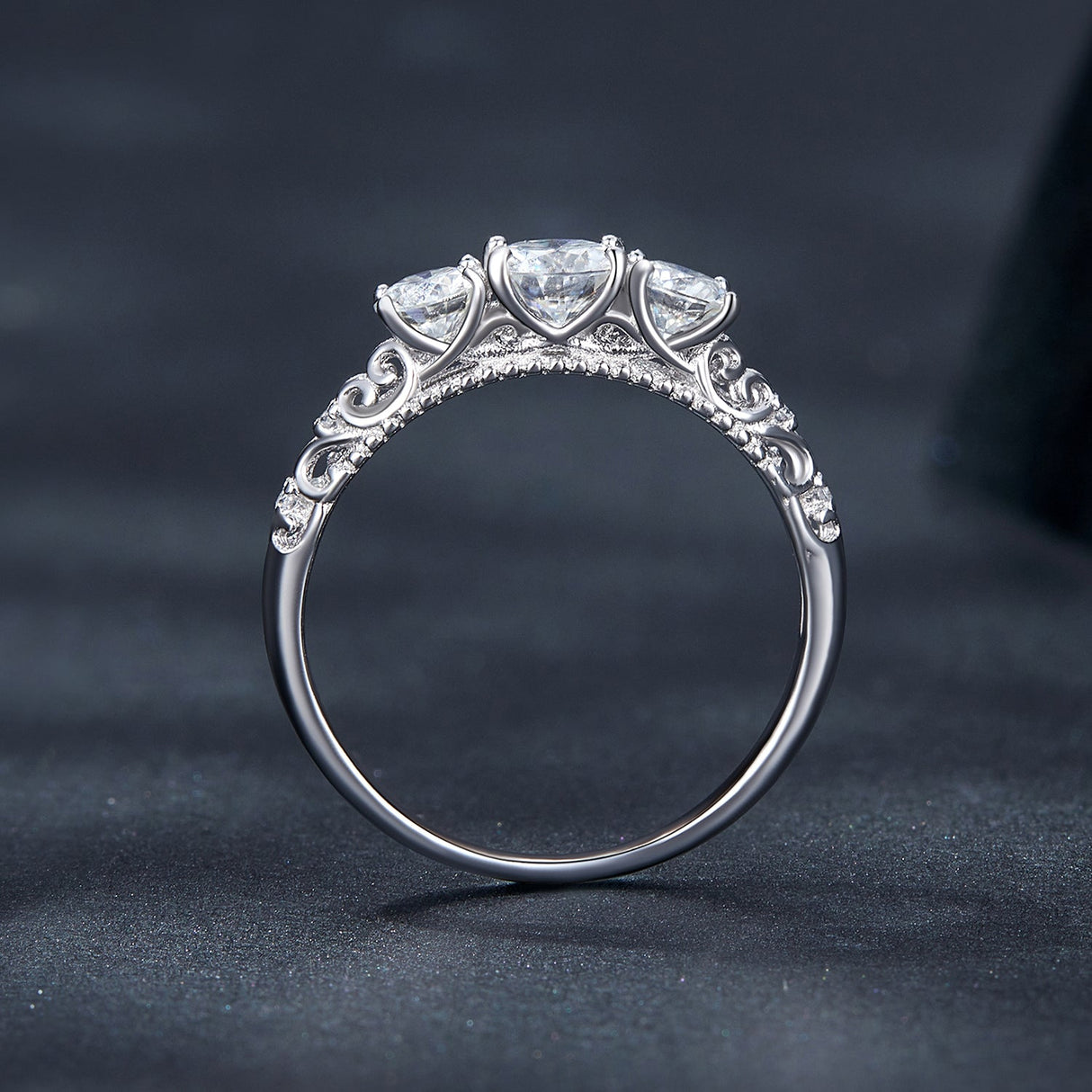 925 Sterling Silver Moissanite Pavé Setting Ring Size 6 for Women