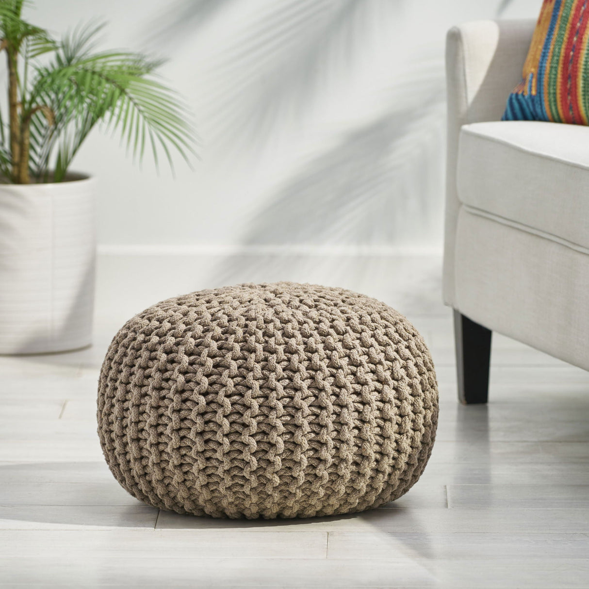 Moro - Knitted Round Pouf with Pumpkin Shape