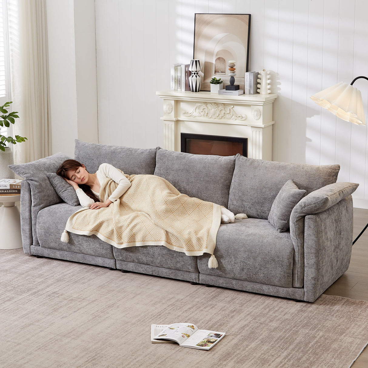 98.5' 3-Seater Sofa in Contemporary Grey