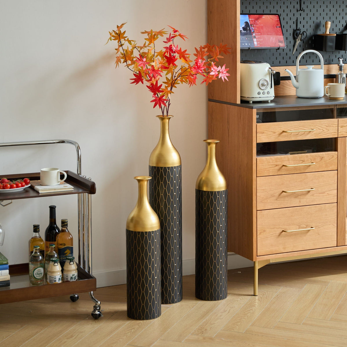 Elegant Floor Vase Set Metal Decorative Vases 3 Piece Set For Floral Display, Wedding & Gift Decor - Gold / Black