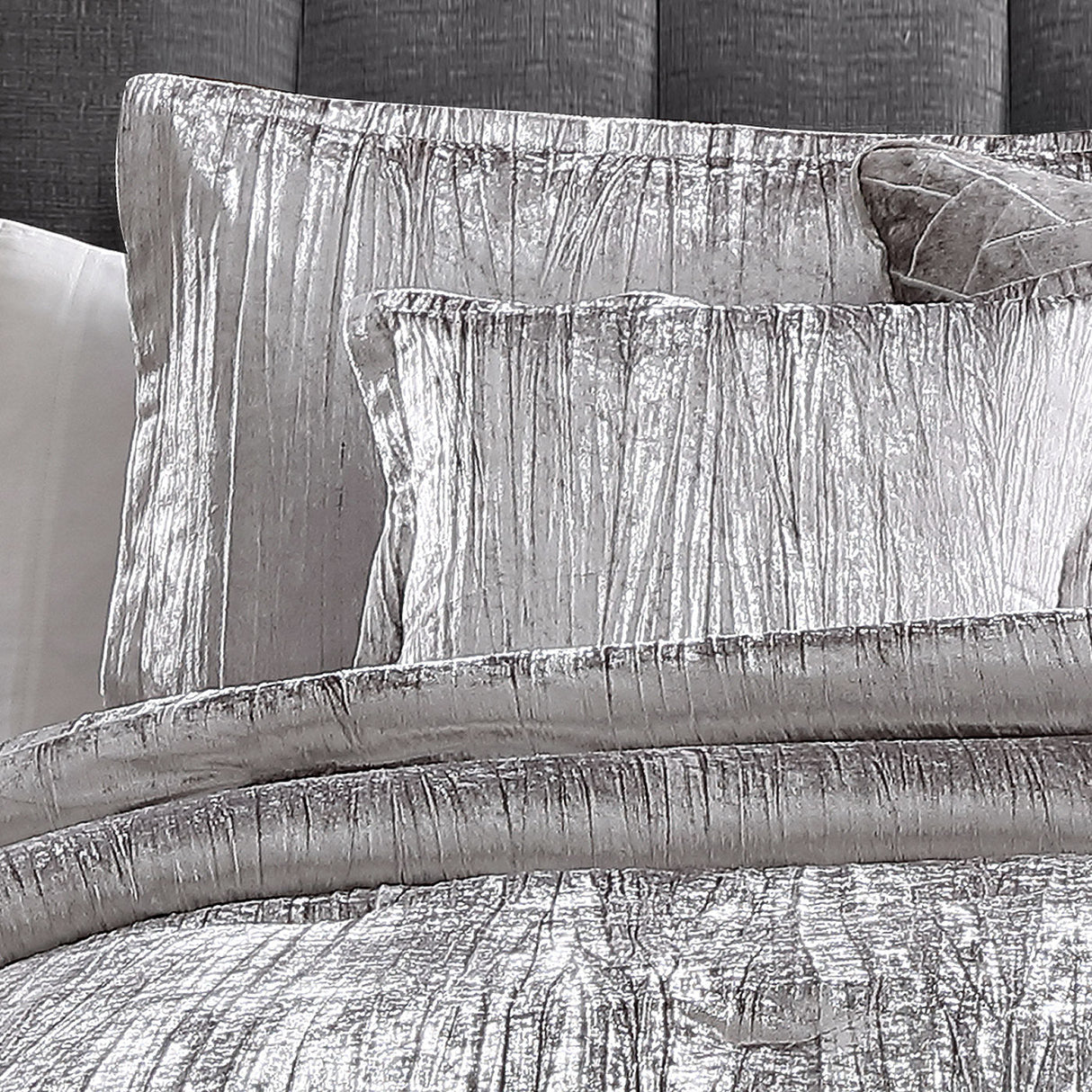 Turin Silver Crinkle Velvet 7PC Bedding Set