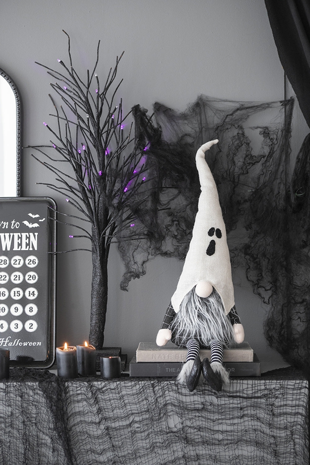 Grand Ghost Gnome With Striped Limbs