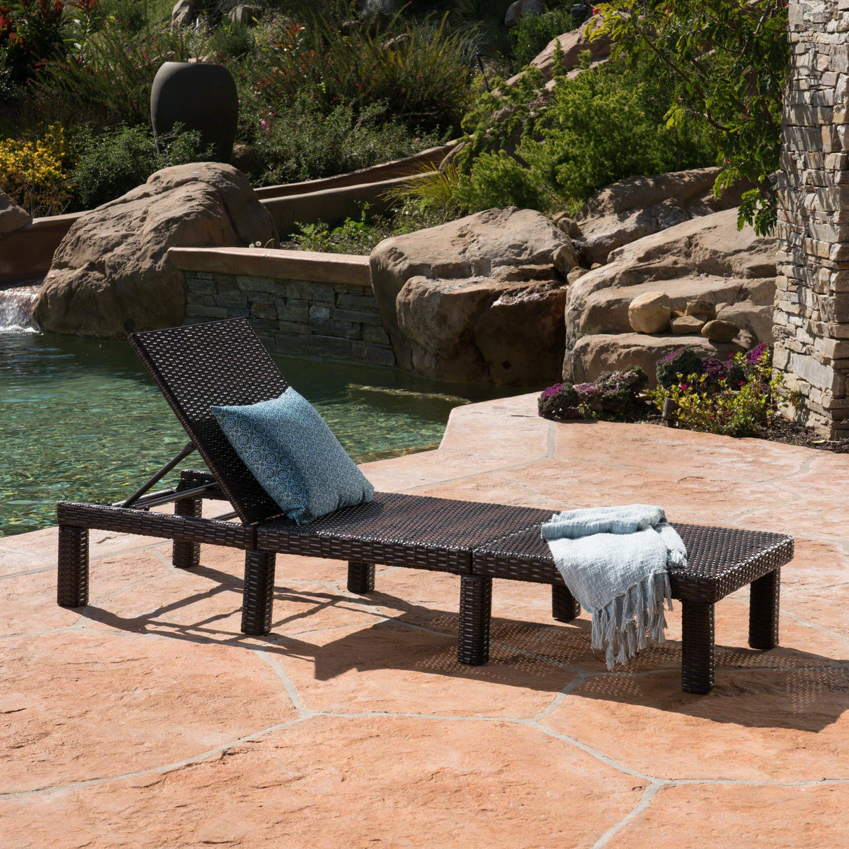 Outdoor Chaise Lounge with Wicker Design and Adjustable Backrest