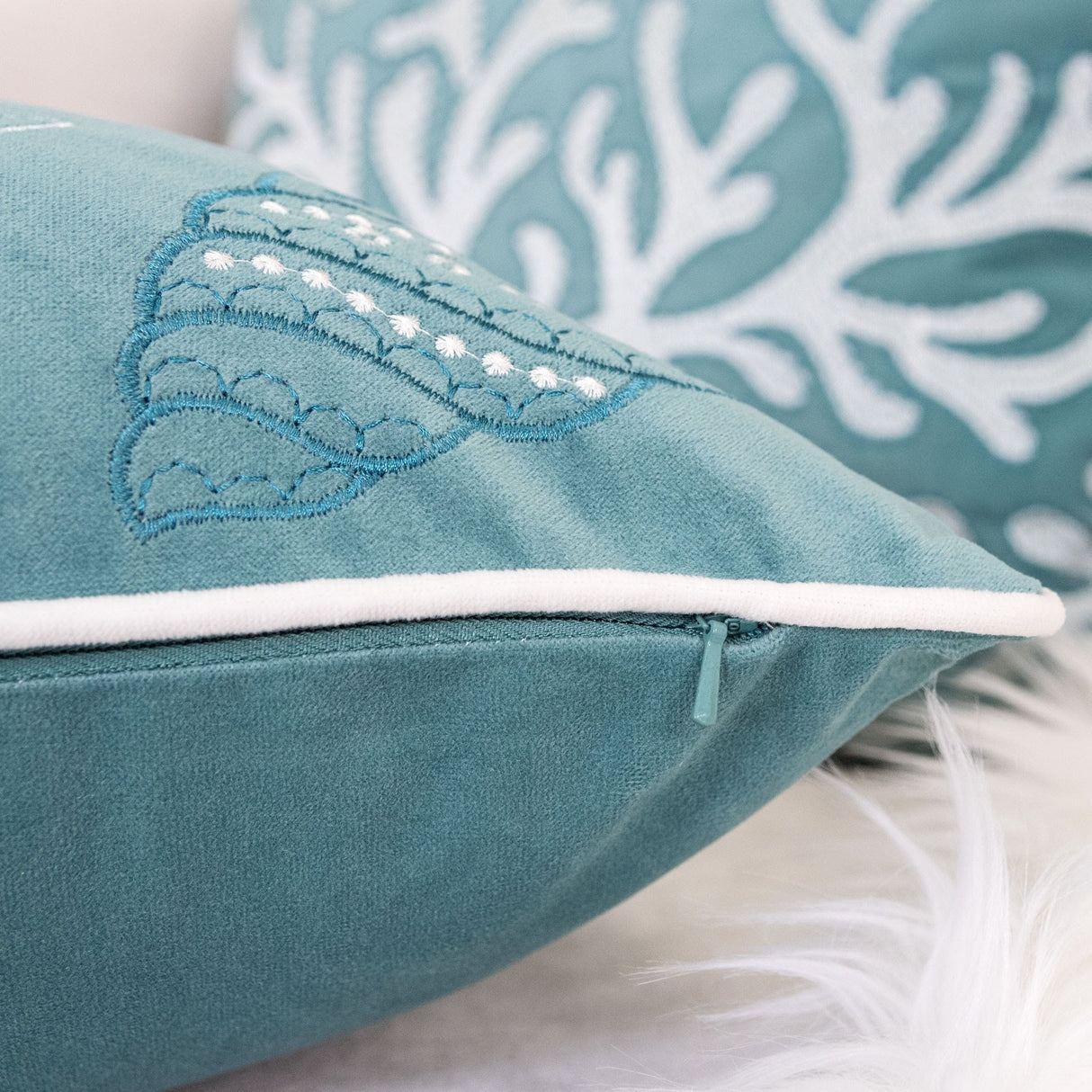 Blue and Spa Seashells Set of 2