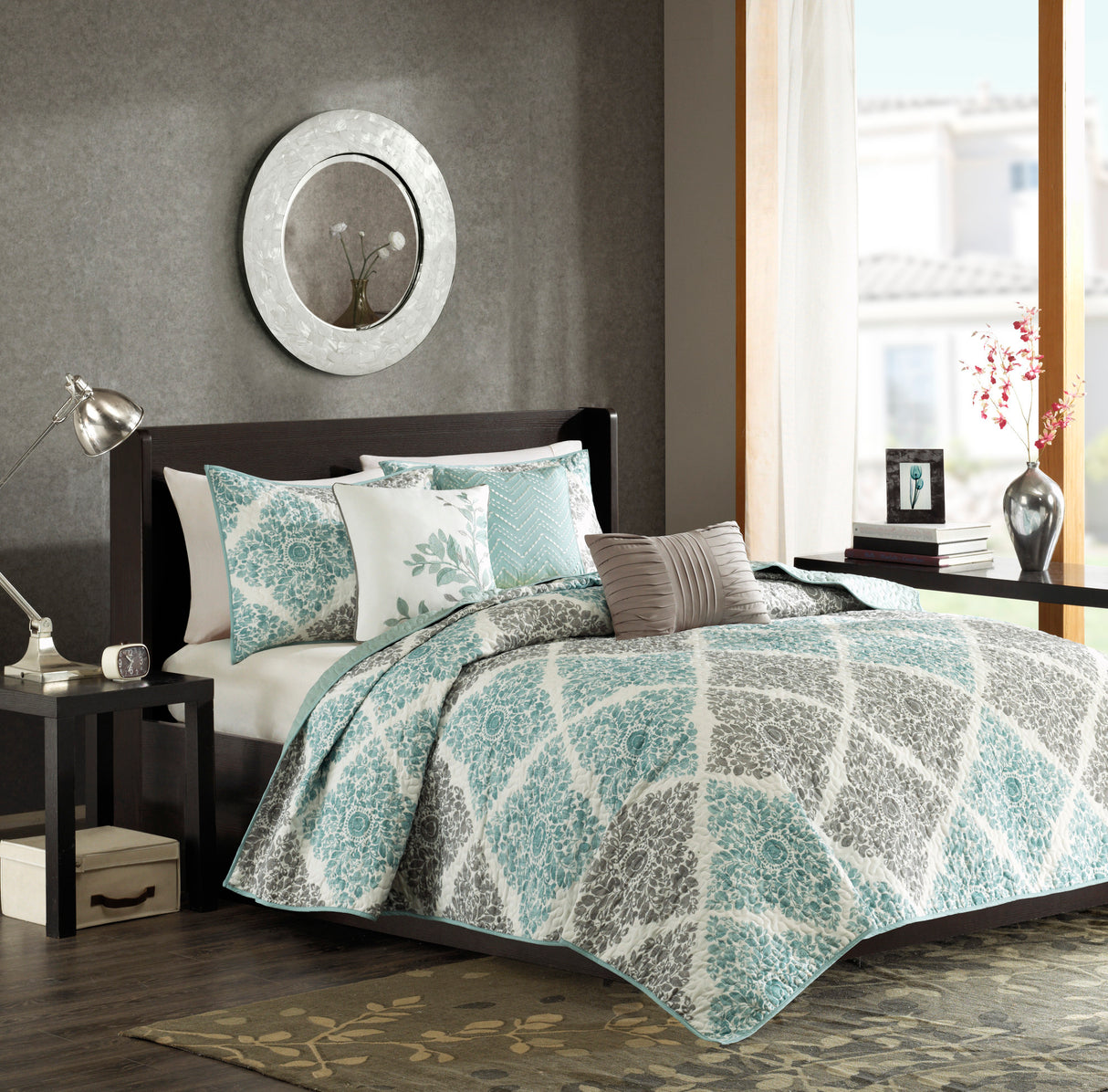 6-Piece-Printed-Quilt-Set-with-Throw-Pillows-Aqua-King/Cal-King-Quilts-&-Comforters