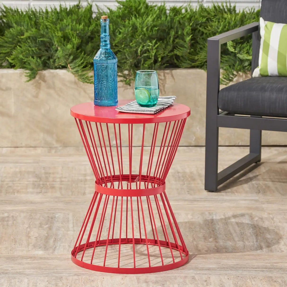 Lassen - Modern Outdoor Side Table with Hourglass Design