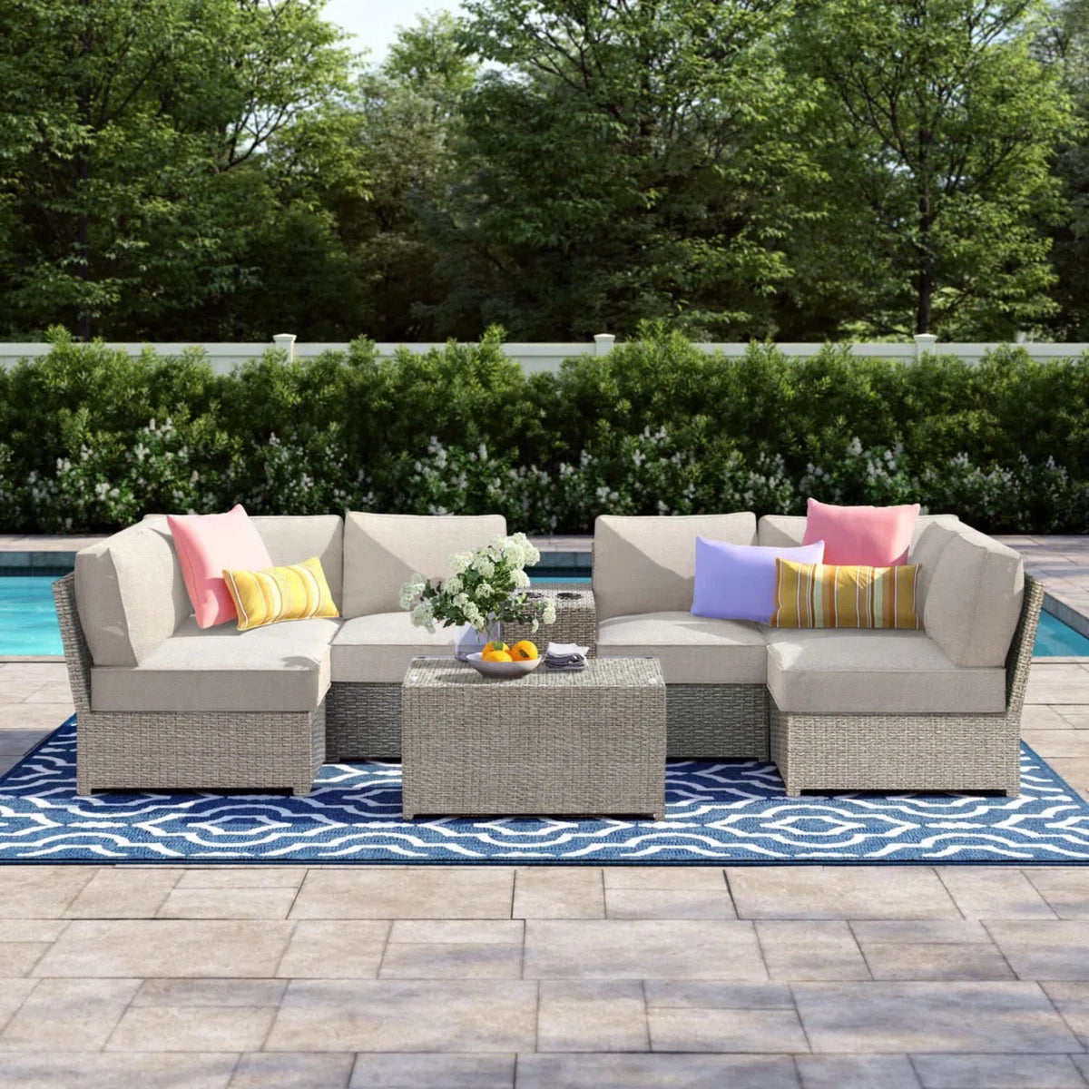 Comfortable Modern Patio Rattan Sectional Set With Cushions