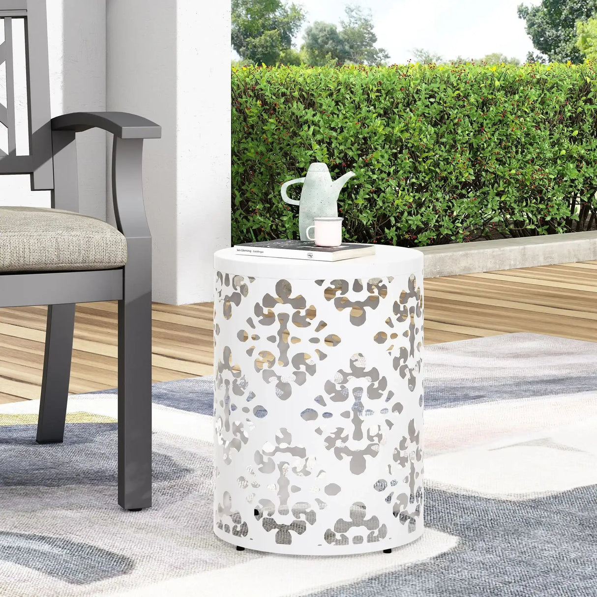 Outdoor Metal Modern Design End Table