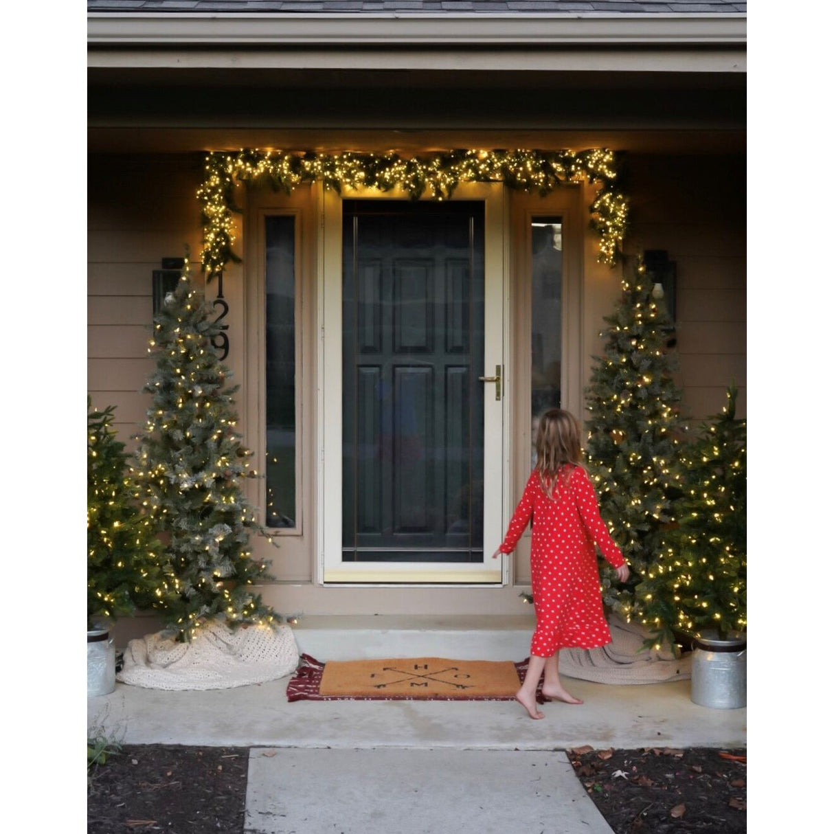 7.5-Ft. Buffalo Fir Slim Artificial Christmas Tree with White Incandescent Smart Lights